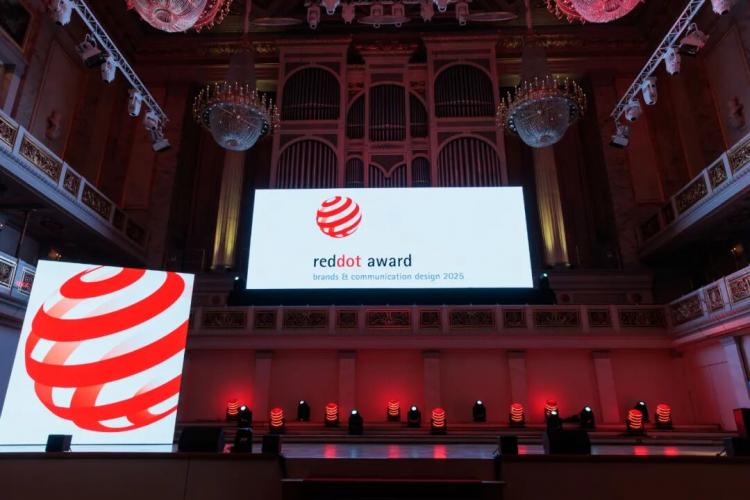 2025紅點(diǎn)品牌與傳達(dá)<a href=http://www.dekaron.com.cn/ target=_blank class=infotextkey>設(shè)計(jì)</a>01.jpeg